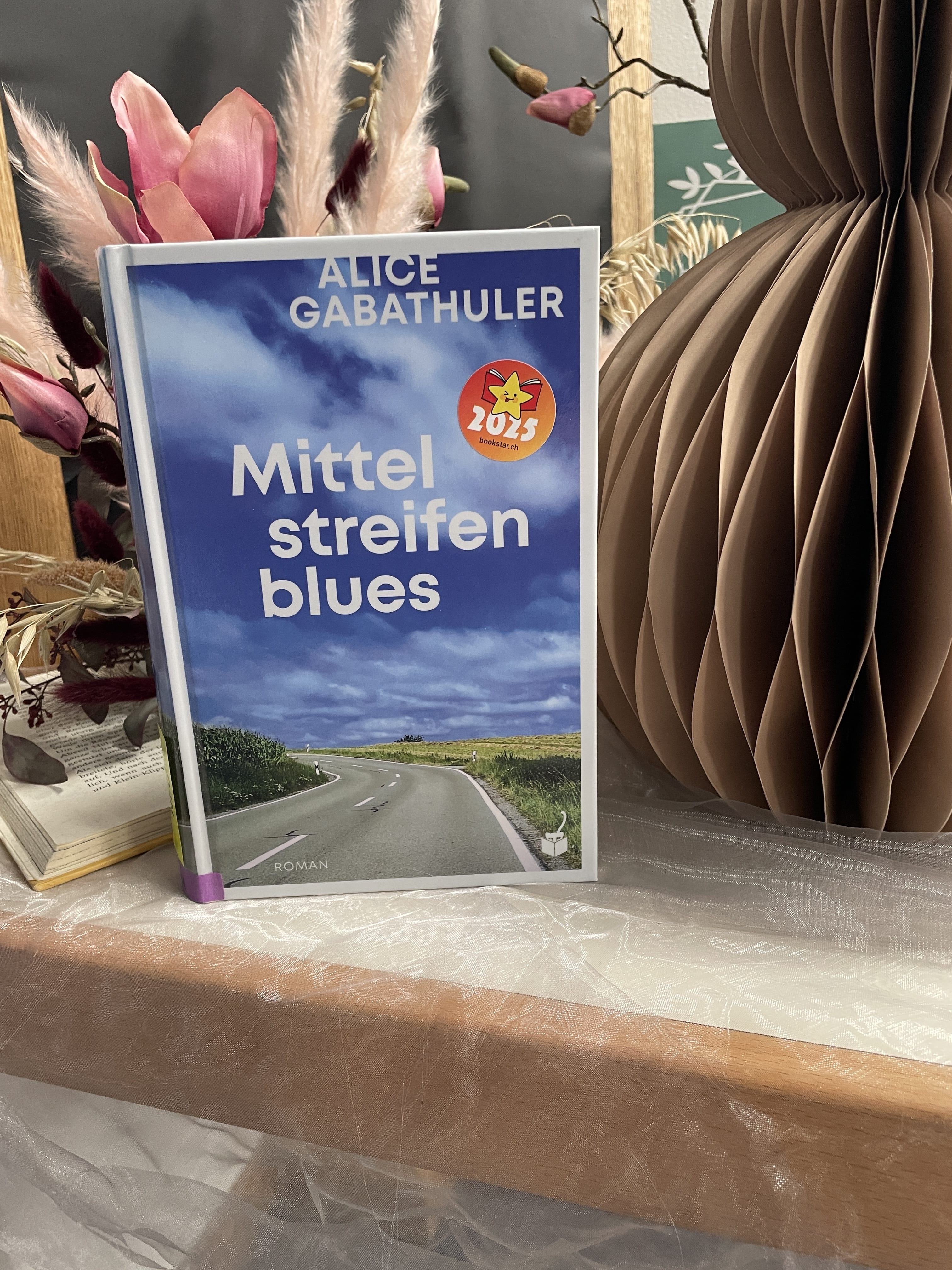 Alice Gabathuler, Mittelstreifenblues