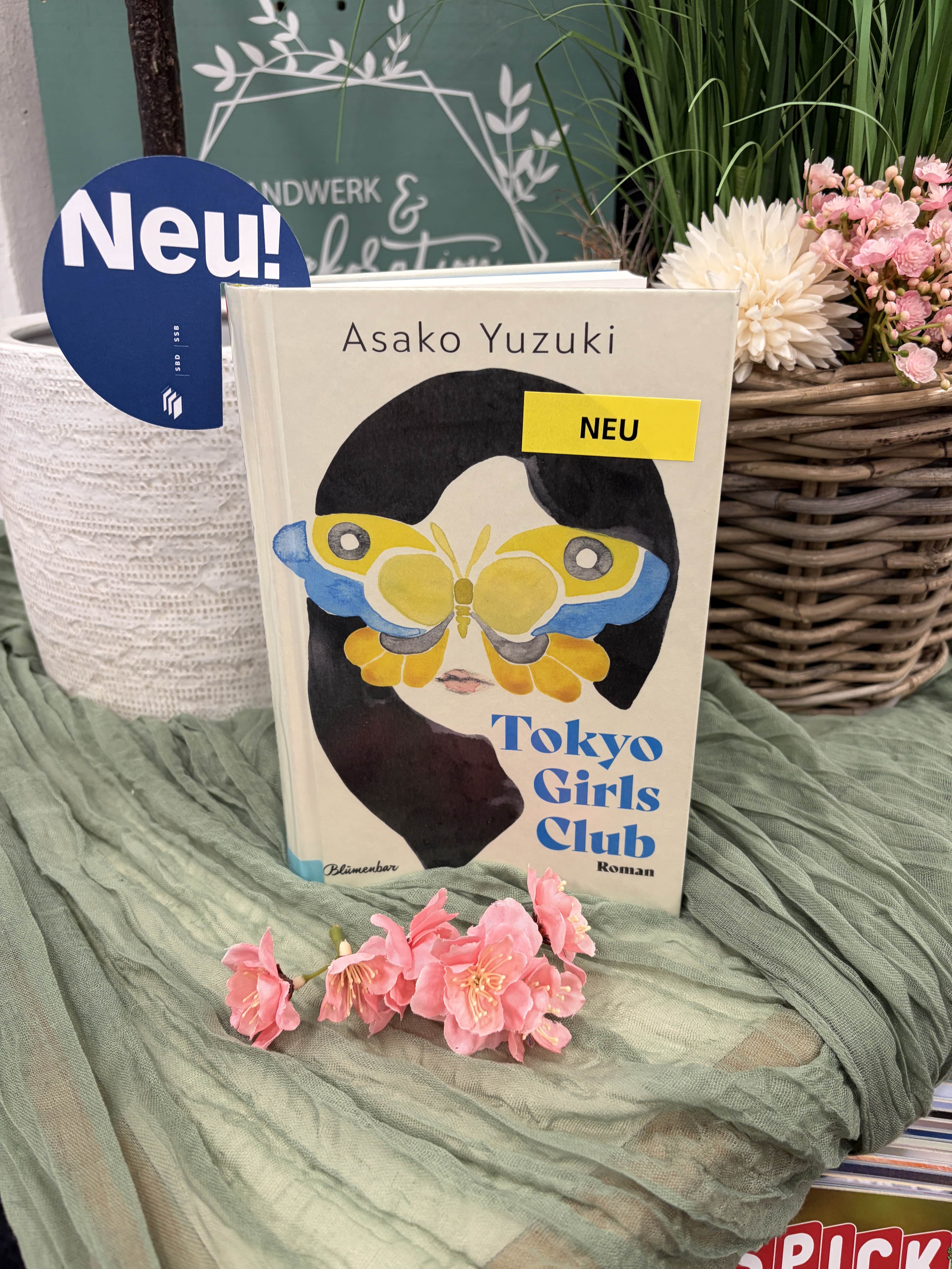 Asako Yuzuki, Tokyo Girls Club